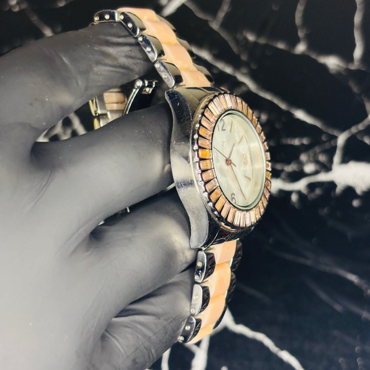 Pink Sapphire Zircons Bezel Premium watch