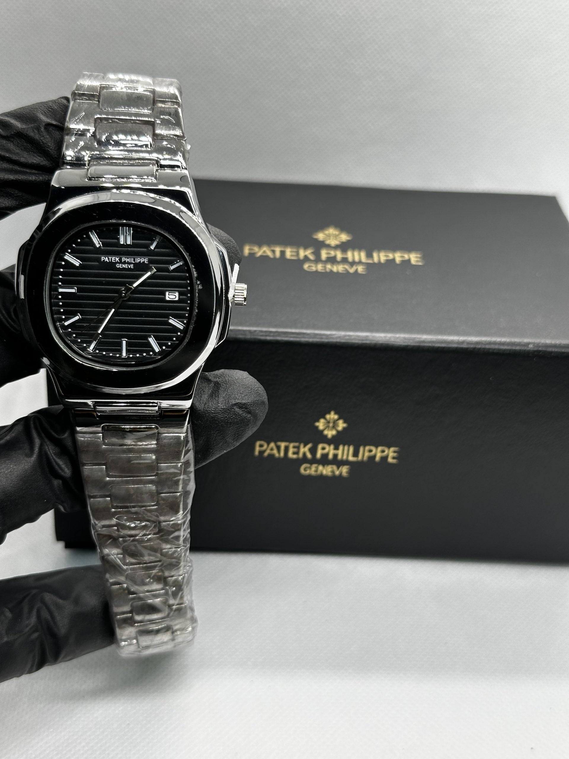 Patek Phillpe Geneve Silver Black